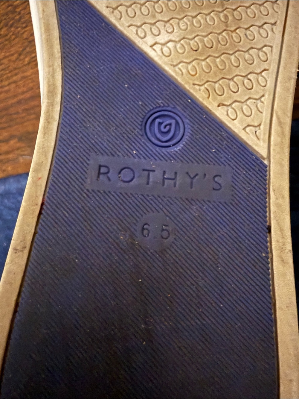 Rothy's Camo Slip-On 6.5 - Picture 4 of 4